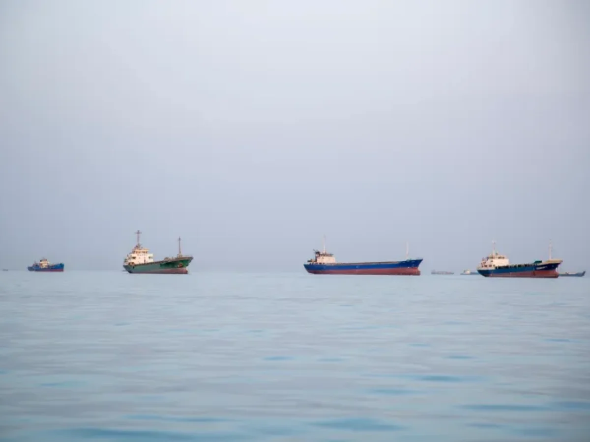 امریکی سینٹرل کمانڈ نے ایران کی بحری ناکہ بندی توڑنے کی خبروں کو سختی سے مسترد کرتے ہوئے واضح کیا ہے کہ اب تک 29 جہازوں کو واپس مڑنے پر مجبور کیا جا چکا ہے۔