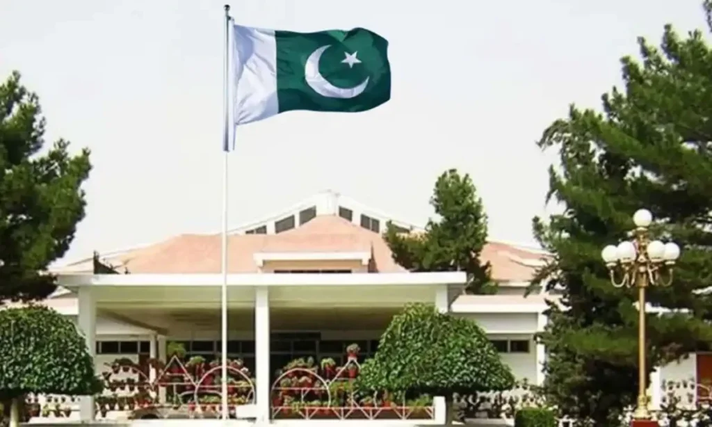 بلوچستان اسمبلی میں 14 نئے ارکان کی شمولیت نے انتخابی نمائندگی کے خلاف منفی پروپیگنڈے کو بے نقاب کر دیا ہے، جبکہ ریاست نے واضح کیا ہے کہ مذاکرات صرف آئین کے دائرے میں رہنے والوں سے ہوں گے۔