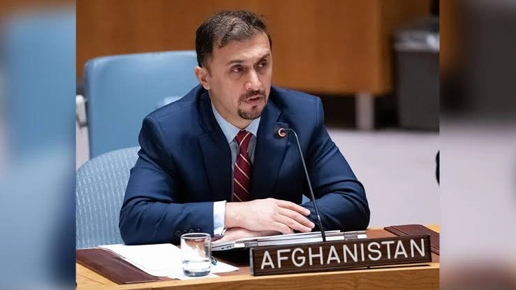 اقوامِ متحدہ میں افغانستان کے قائم مقام مستقل مندوب نصیر احمد فائق نے افغان طالبان کی حکومت کی قانونی حیثیت کو مسترد کرتے ہوئے یو این نشست پر ان کے دعوے کو کھلے عام چیلنج کر دیا ہے۔