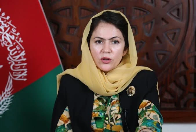فوزیہ کوفی نے طالبان کی جانب سے اپنے گھر پر قبضے اور رشتہ داروں سمیت بدخشان کے شہریوں کی گرفتاری کی شدید مذمت کرتے ہوئے اسے بزدلانہ فعل قرار دے دیا ہے۔