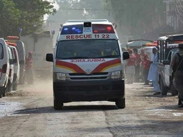 آزاد کشمیر کے علاقے حویلی کہوٹہ میں سیاحوں کا لوڈر رکشہ گہری کھائی میں گرنے سے ڈرائیور سمیت 7 افراد جاں بحق ہو گئے۔