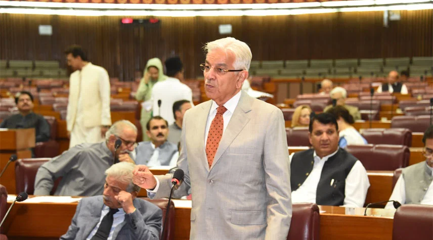 وزیر دفاع خواجہ آصف کے مطابق 2022 سے اب تک دہشت گردی میں 4,317 افراد جاں بحق ہوئے، جبکہ افغان حکومت نے عسکریت پسندوں کی آبادکاری کے لیے 10 ارب روپے مانگے تھے۔