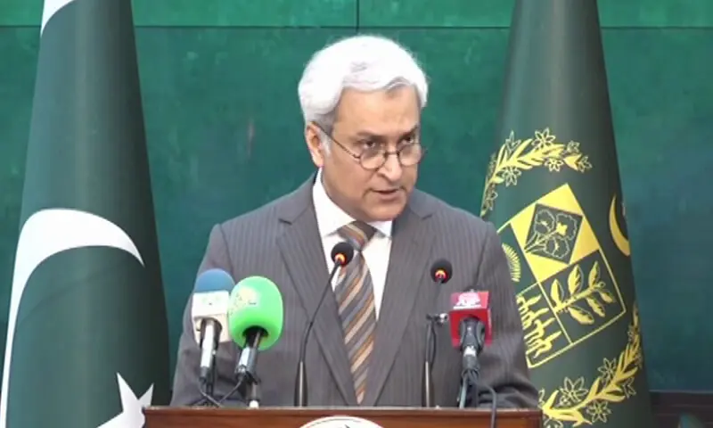 پاکستان نے آزاد کشمیر کے معاملے پر برطانوی ارکانِ پارلیمنٹ اور دیگر عناصر کی مداخلت کو مسترد کرتے ہوئے اسے داخلی امور میں غیر ذمہ دارانہ مداخلت قرار دیا ہے۔