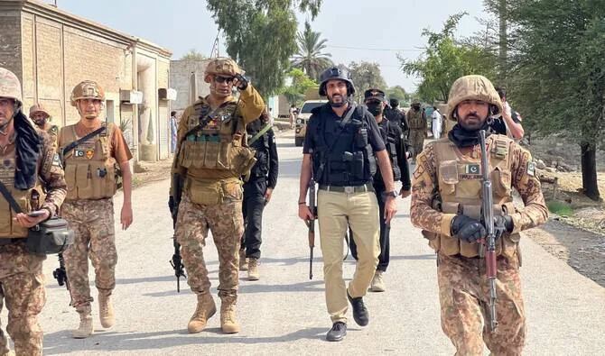 بنوں کے علاقے ڈومیل سے ایک ہلاک شخص کی لاش ملی ہے، جس کی شناخت مبینہ دہشت گرد میکائل کے نام سے ہوئی ہے۔ وہ فورسز پر حملوں میں ملوث بتایا جاتا ہے۔
