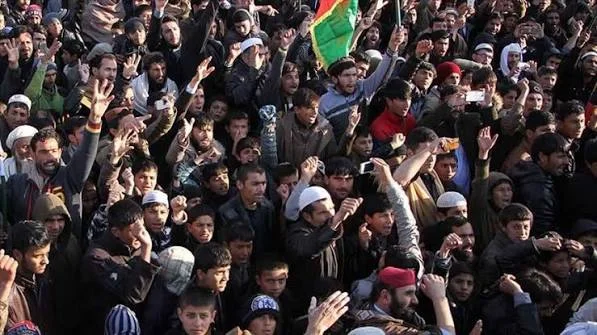 افغانستان کے صوبہ لوگر میں طالبان انتظامیہ کی جانب سے مبینہ طور پر قانونی رہائشی مکانات کی مسماری اور متعدد معمر افراد کی گرفتاری کے خلاف مقامی آبادی نے شدید احتجاج کیا ہے۔