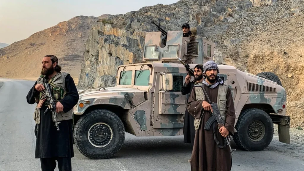 افغانستان میں مزاحمت کا دائرہ وسیع، پنجشیر و بدخشاں کے بعد سرِپل میں طالبان رہنما قتل