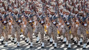 اللّٰہ کی مدد سے آج جارح کو سزا ملے گی: پاسدارانِ انقلاب کا بڑا اعلان