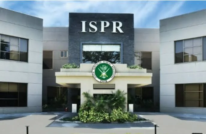 آئی ایس پی آر کے مطابق پاک فوج نے آپریشن غضب للحق کے تحت پاکستان میں داخل ہونے والے 4 افغان ڈرون مار گرائے، ملبہ گرنے سے 8 افراد زخمی ہو گئے۔