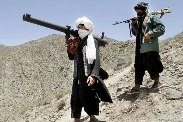 جیمز ٹاؤن فاؤنڈیشن کی رپورٹ کے مطابق شام میں کریک ڈاؤن کے بعد غیر ملکی دہشت گرد تیزی سے افغانستان منتقل ہو رہے ہیں، جو خطے کے لیے ایک نیا تزویراتی خطرہ ہے۔