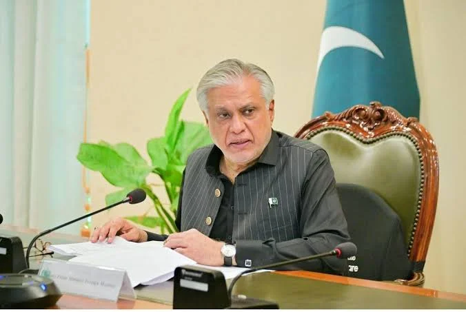 مکہ معاہدہ دفاعی نوعیت کا ہے: اسحاق ڈار
