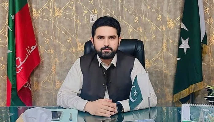 کے پی میں بدامنی کا بحران: بنوں پولیس کے پاس وزیراعلیٰ کے لیے بھی سکیورٹی نہیں