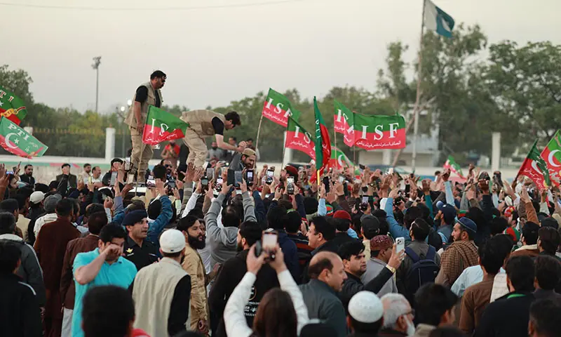 پی ٹی آئی کا 4 اکتوبر لانگ مارچ