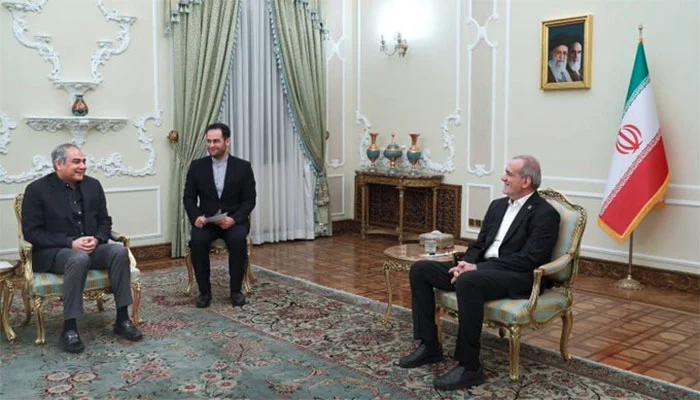 پاک ایران رابطے بڑھانے پر پزشکیان کا زور