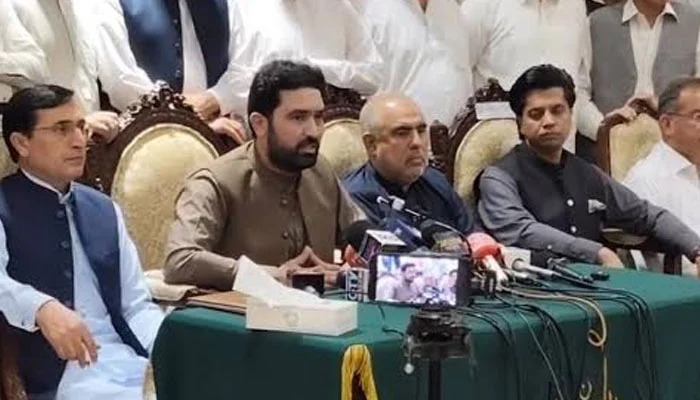 پی ٹی آئی لانگ مارچ مؤخر