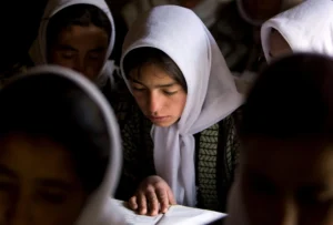 افغانستان کا مستقبل اور خواتین کی تعلیم