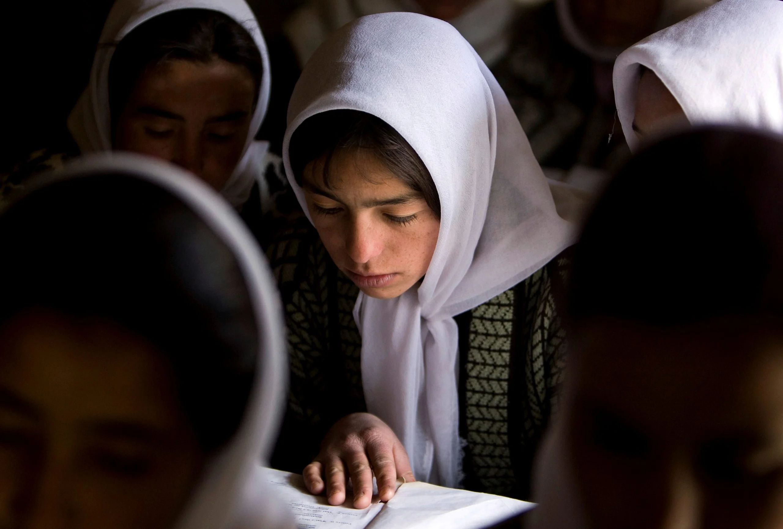 افغانستان کا مستقبل اور خواتین کی تعلیم