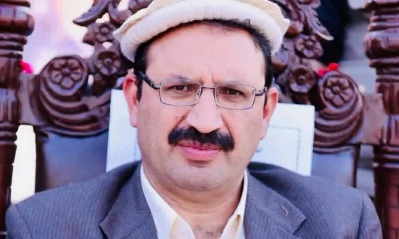 پی ٹی آئی رہنما جنید اکبر کے خلاف مقدمہ درج