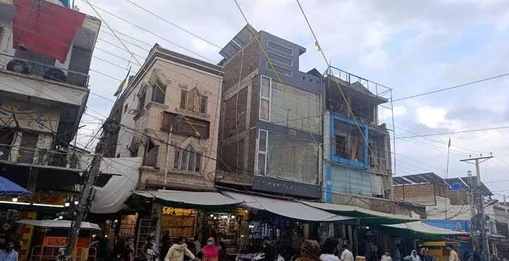 چکوال میں 23 افغان دکانوں کی نیلامی کا معاملہ