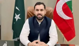 مینا خان وارنٹ گرفتاری