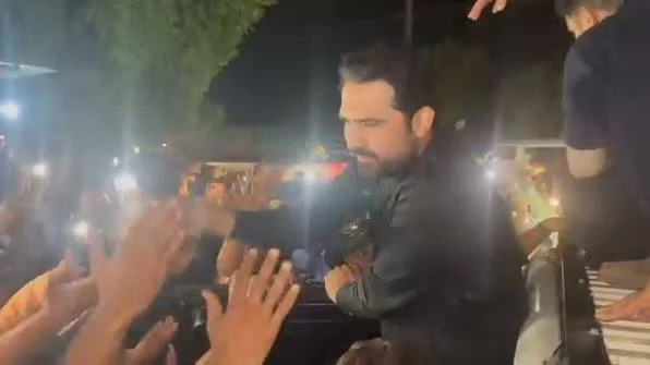 لاہور میں سہیل آفریدی کی ازخود گرفتاری کا ڈرامہ