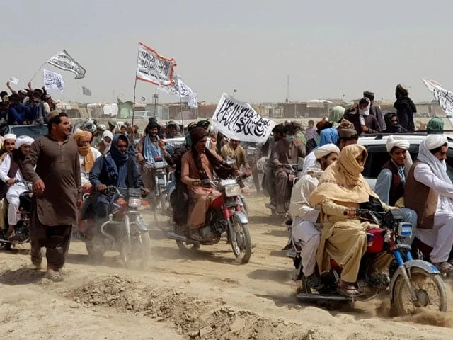 جلال آباد کے علاقے انگور باغ میں 40 گھروں پر طالبان کا زبردستی قبضہ