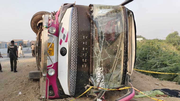 راجن پور بس حادثے میں 9 افراد جاں بحق، 36 زخمی