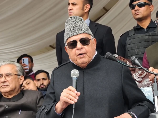 پاکستان کشمیریوں کا مقدمہ اٹھا رہا ہے، فاروق عبداللہ