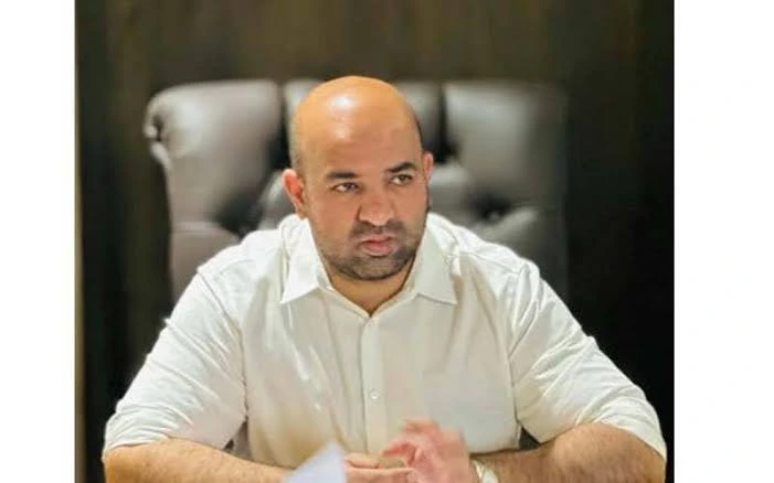وزیر تعلیم رسنا سکندر اور مولانا فضل الرحمان